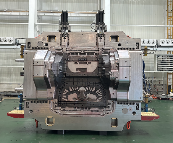 年產400套復雜精密壓鑄模具。